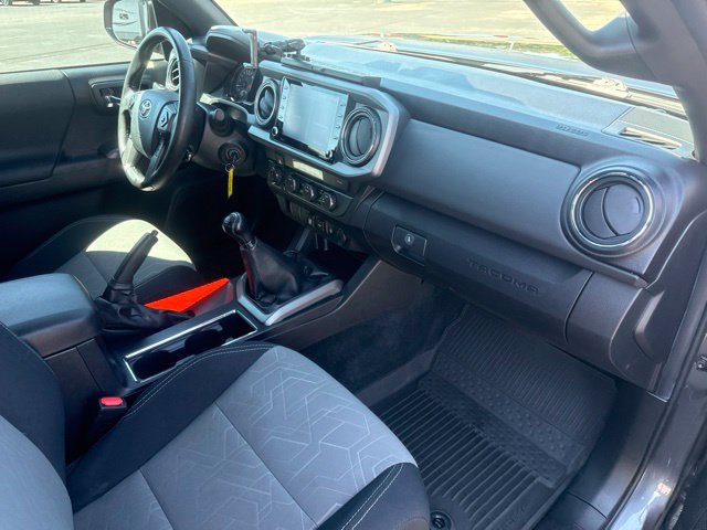 Used 2023 Toyota Tacoma TRD Off-Road AWD/4WD image 27