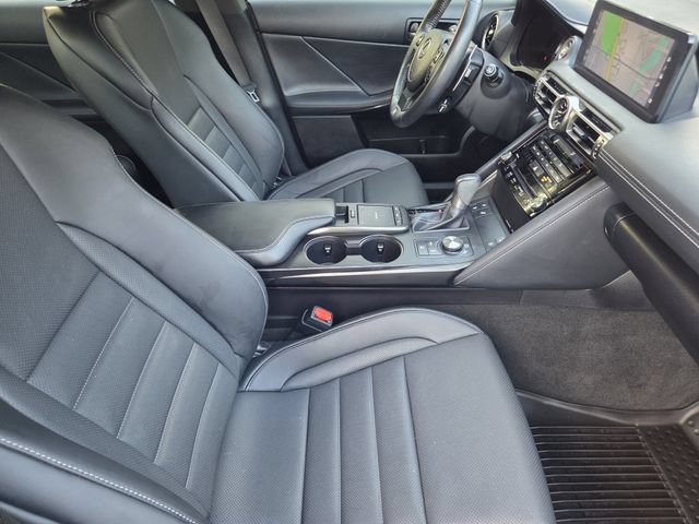 Used 2022 Lexus IS 350 F Sport w/ Navigation Package RWD image 13