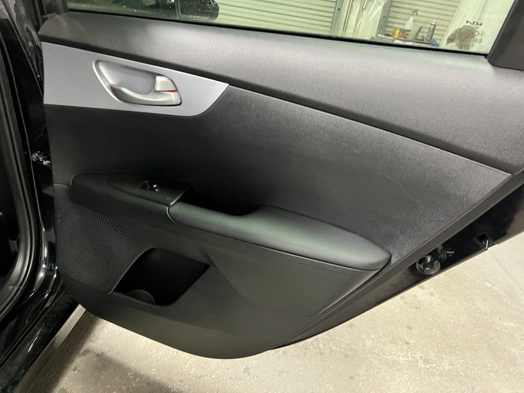 Used 2024 Kia Forte LX image 11