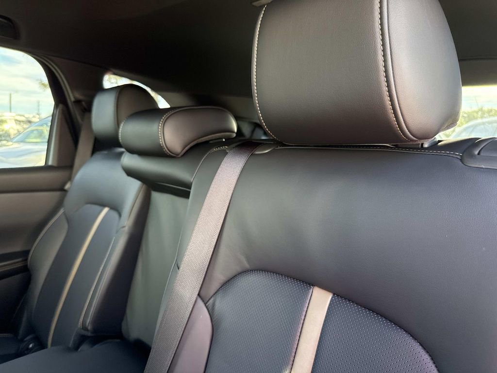 New 2026 MAZDA CX-90 3.3 Turbo w/ Premium Plus Pkg image 18