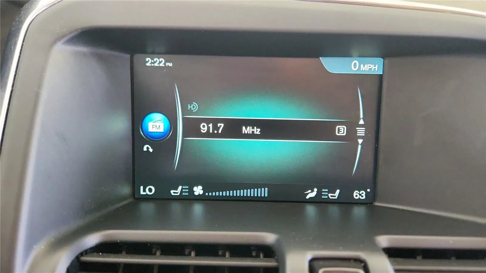 Used 2017 Volvo XC60 T5 Inscription w/ Preferred Option Package AWD/4WD image 29