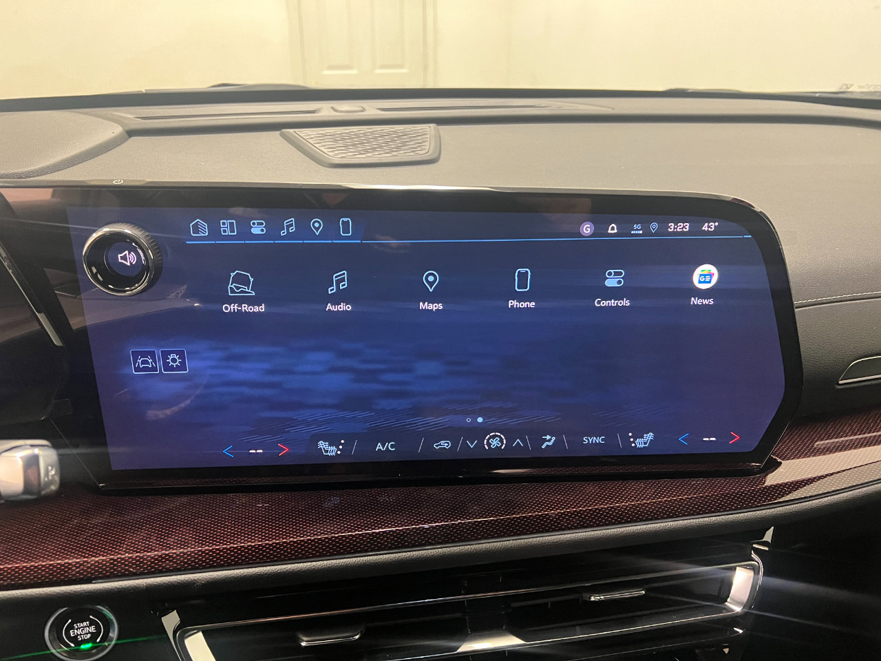 New 2026 Chevrolet Traverse Z71 w/ Enhanced Driving Package image 51