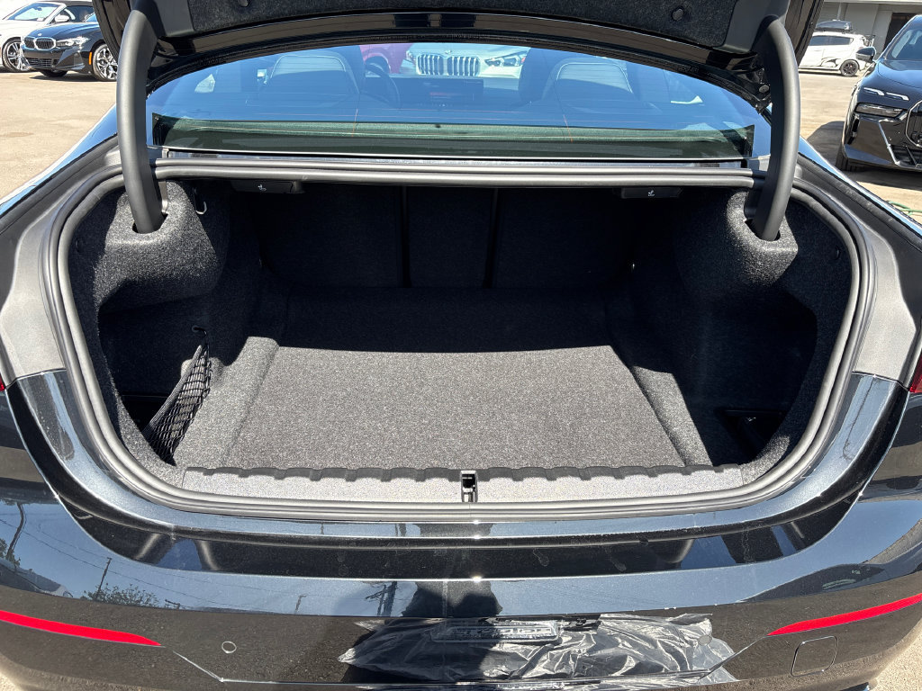 New 2027 BMW M440i Coupe w/ Premium Package RWD image 9