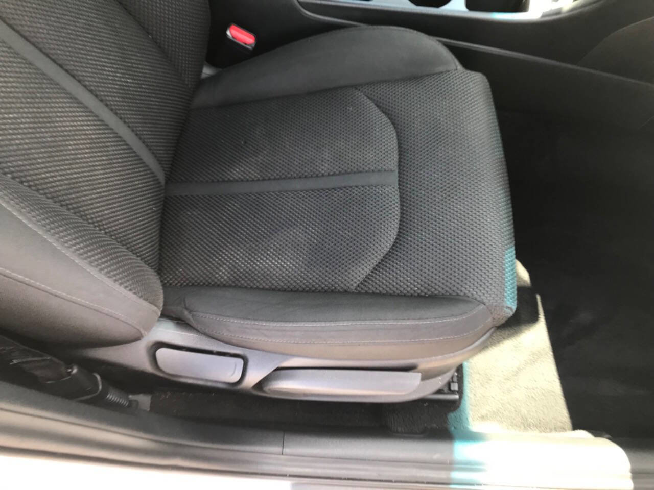 Used 2020 Kia Optima LX image 11