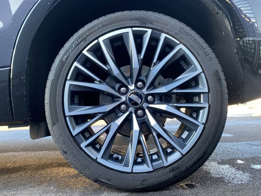 Used 2025 Cadillac XT4 Sport image 34