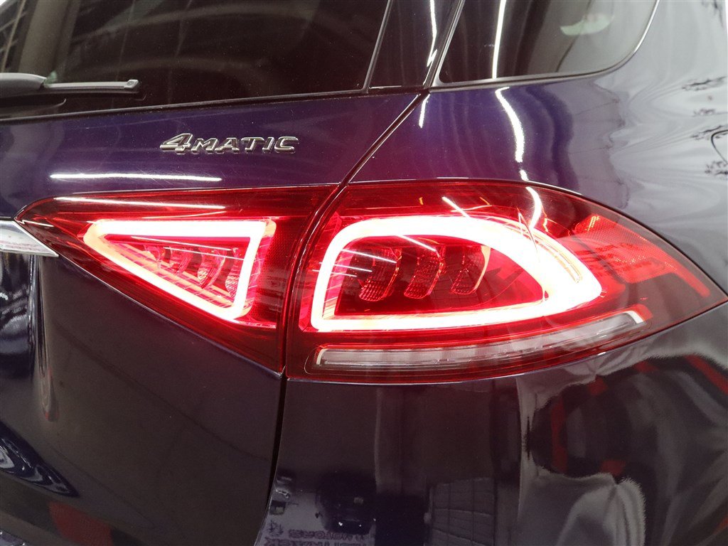 Used 2022 Mercedes-Benz GLE 350 4MATIC image 9
