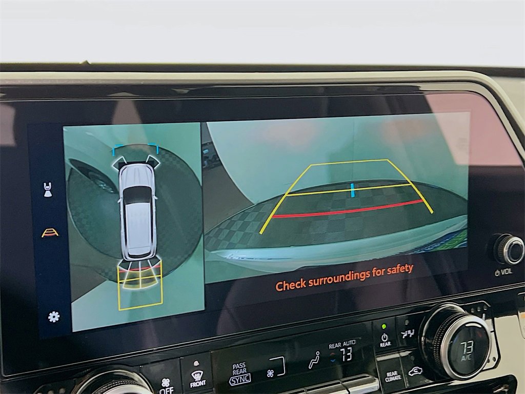 New 2025 Toyota Highlander Limited image 12