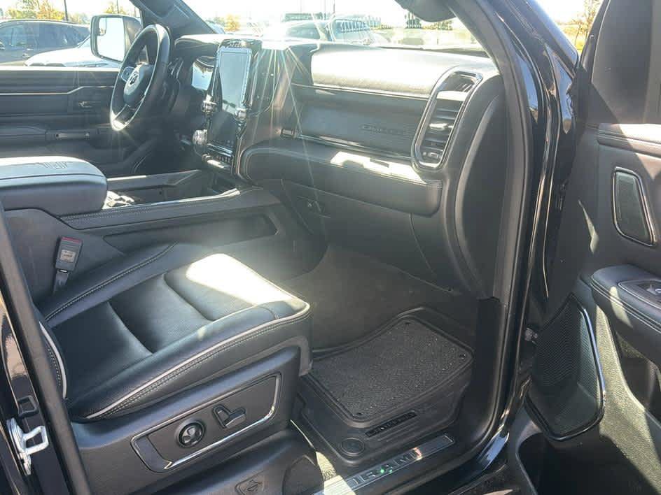 Used 2024 RAM 1500 Limited AWD/4WD image 30
