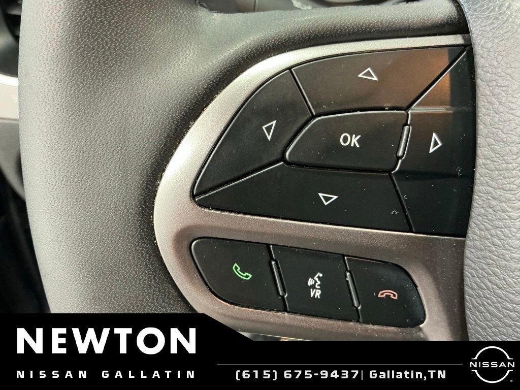 Used 2021 Jeep Cherokee Latitude Lux w/ Comfort/Convenience Group AWD/4WD image 45