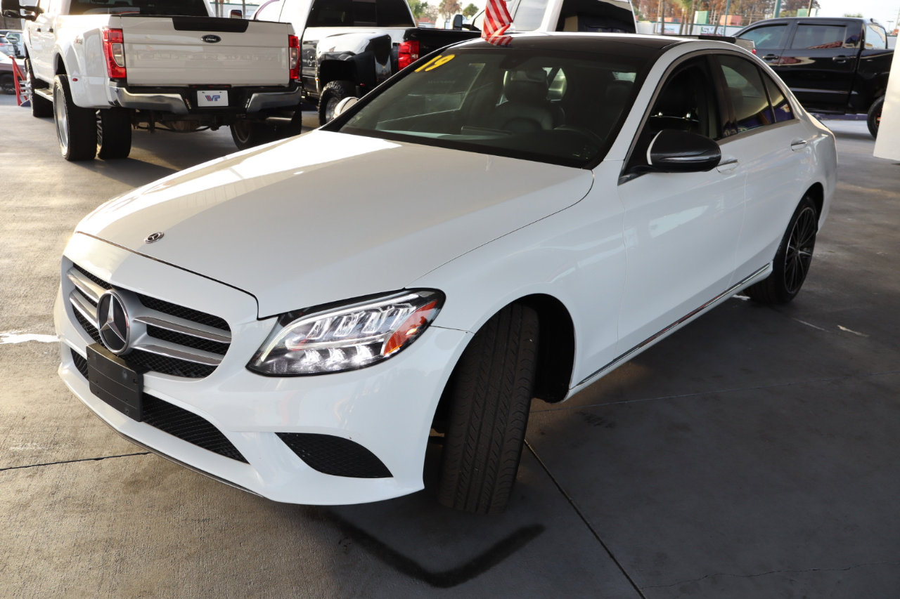 Used 2019 Mercedes-Benz C 300 4MATIC Sedan image 9
