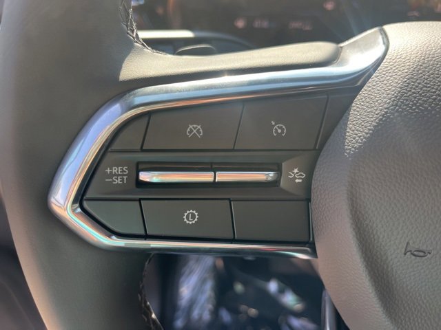 New 2025 Chevrolet Suburban LS image 23