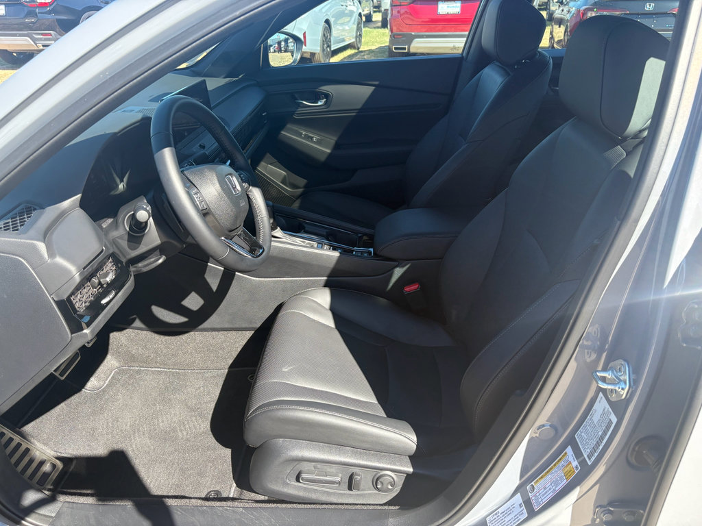 Certified 2025 Honda Accord Sport image 10