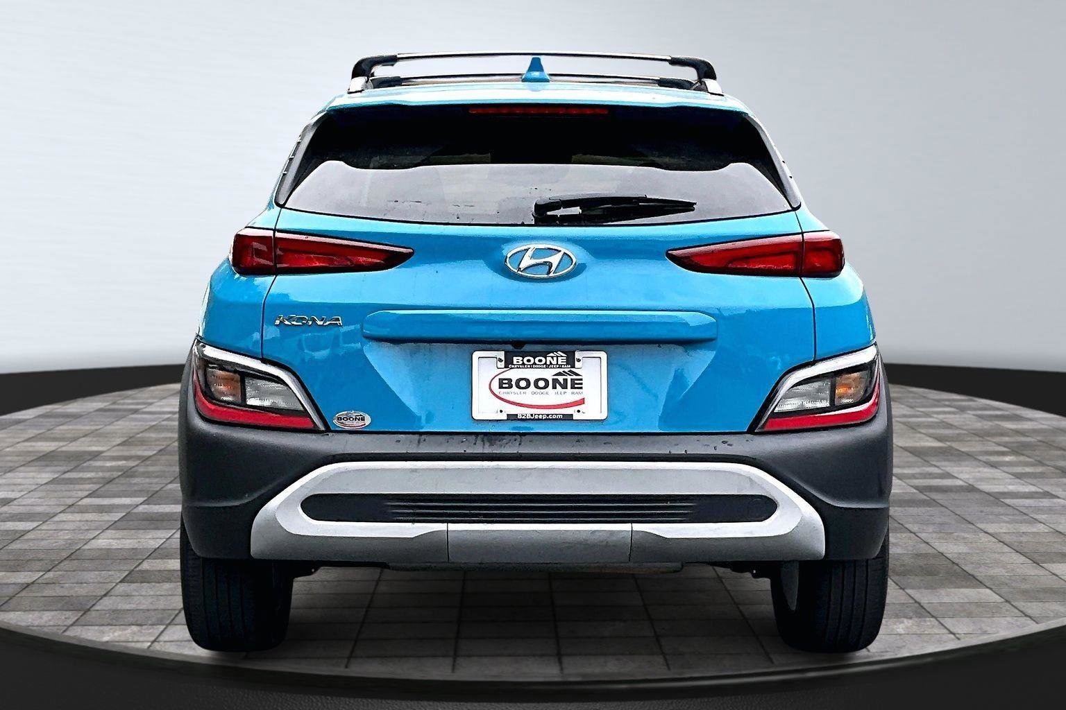 Used 2022 Hyundai Kona SEL image 4