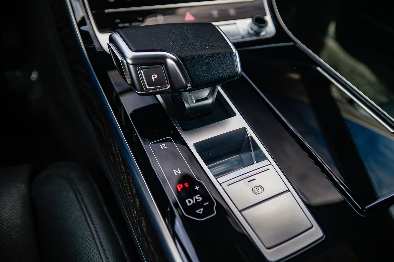 Used 2022 Audi A8 L 3.0T AWD/4WD image 25