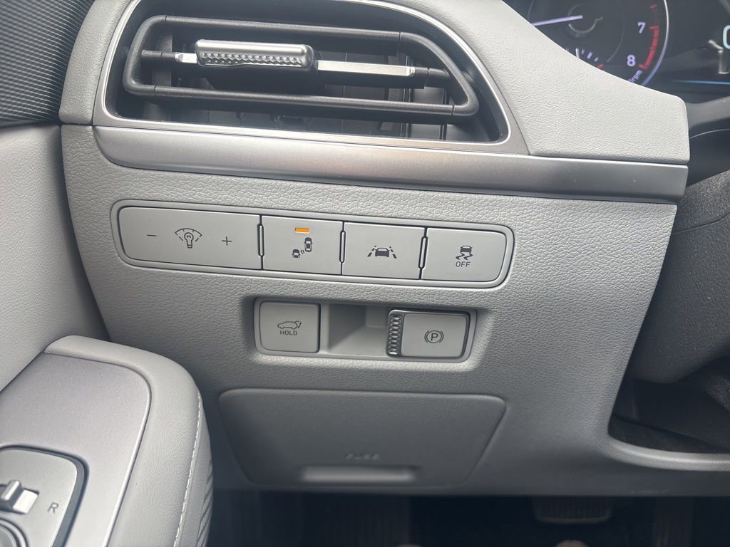 Used 2021 Hyundai Palisade SEL w/ Premium Package image 19