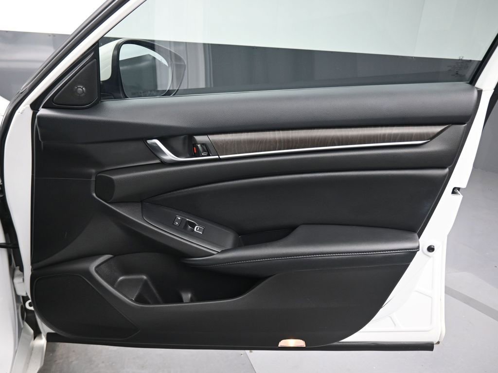 Used 2022 Honda Accord EX-L image 42