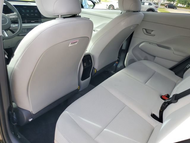 Used 2025 Hyundai Kona SEL image 29