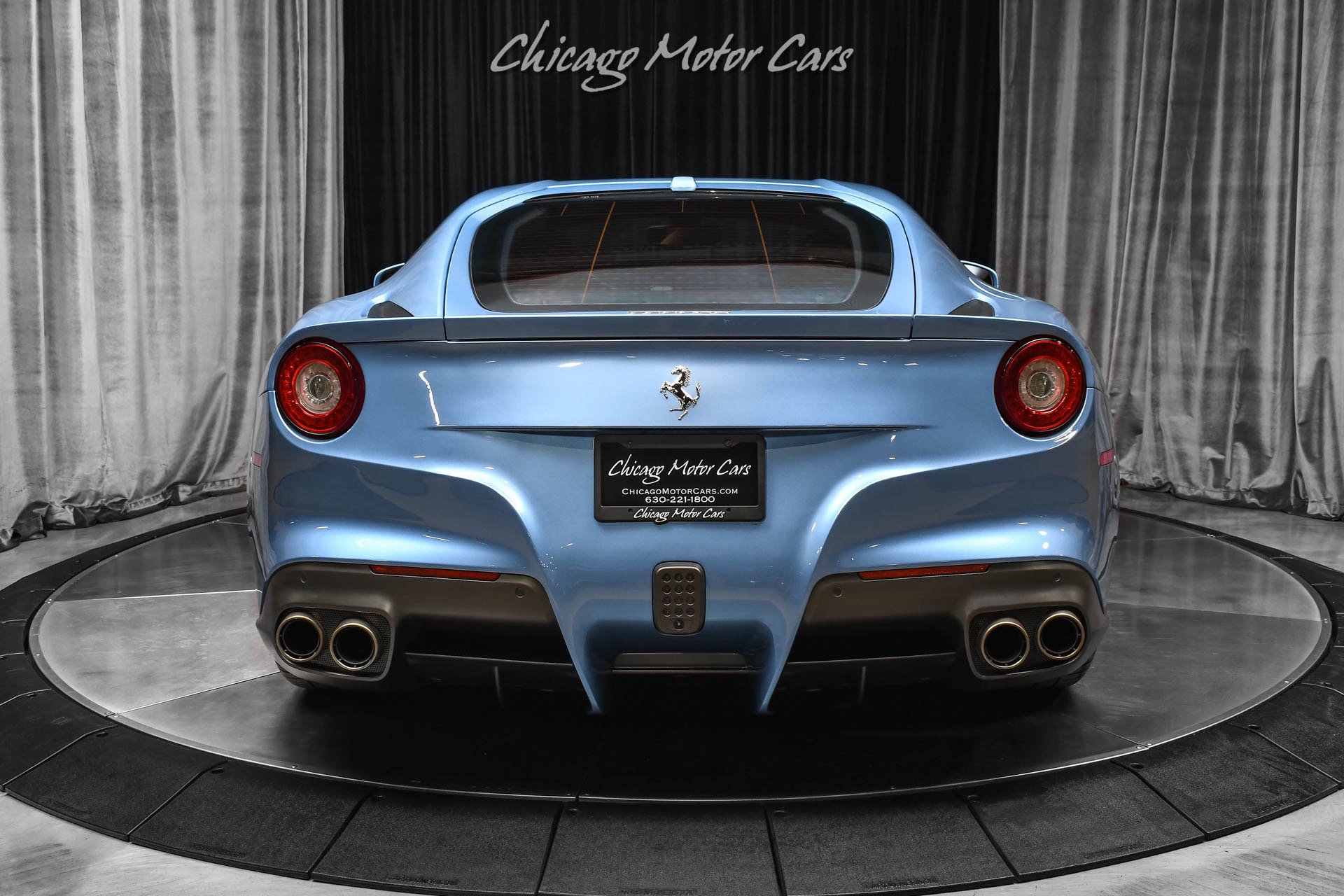 Used 2017 Ferrari F12 Berlinetta RWD image 4