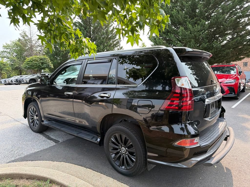 Used 2022 Lexus GX 460 Premium w/ Accessory Package AWD/4WD image 22