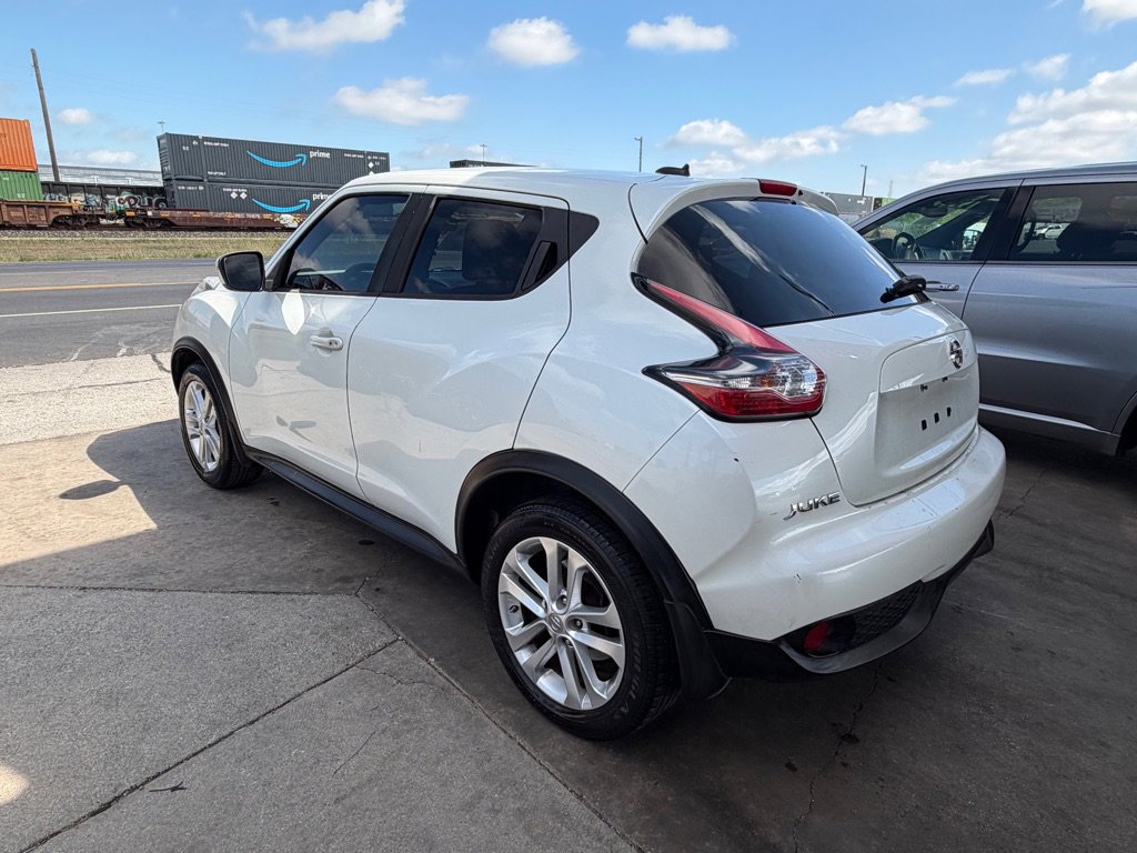 Used 2016 Nissan Juke SV FWD image 18