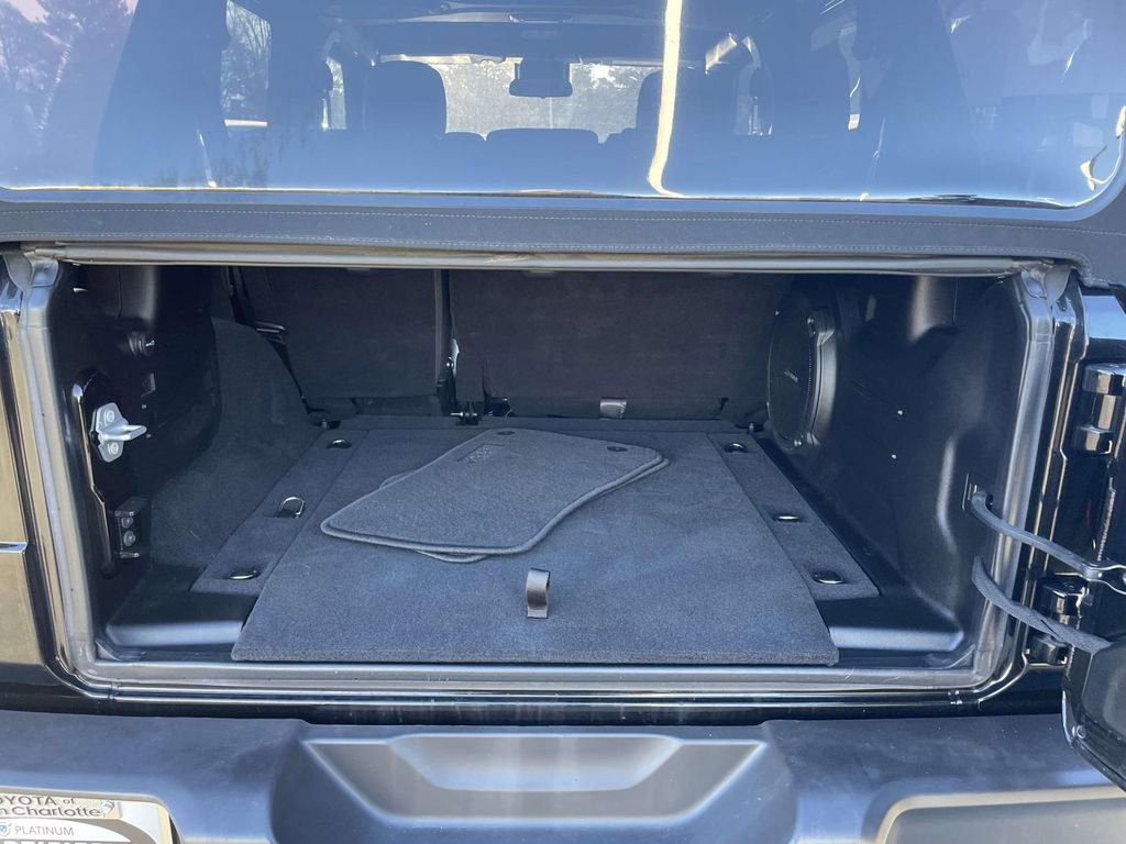 Used 2021 Jeep Wrangler Unlimited Sport image 43