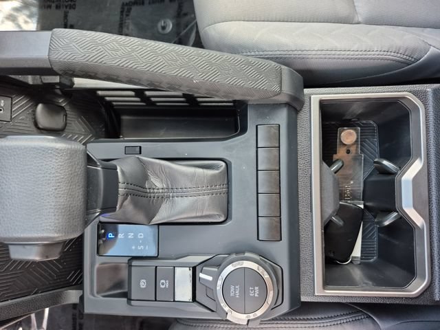 Used 2025 Toyota Tacoma SR5 AWD/4WD image 23