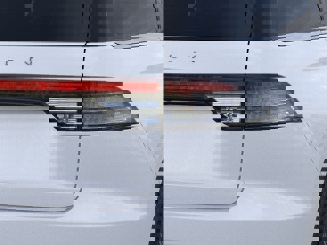 New 2026 Lincoln Aviator AWD image 87