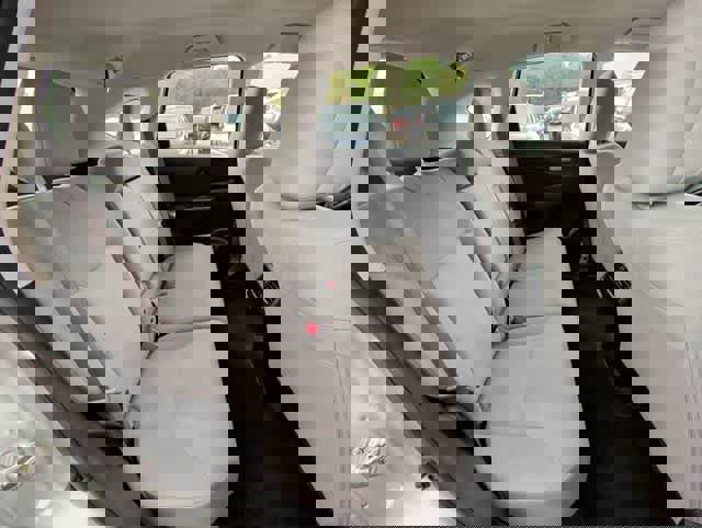 Used 2015 Honda CR-V LX image 16