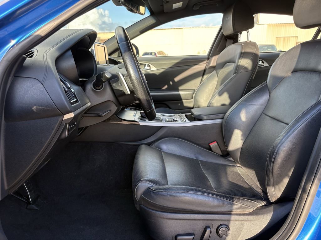 Used 2018 Kia Stinger GT image 9