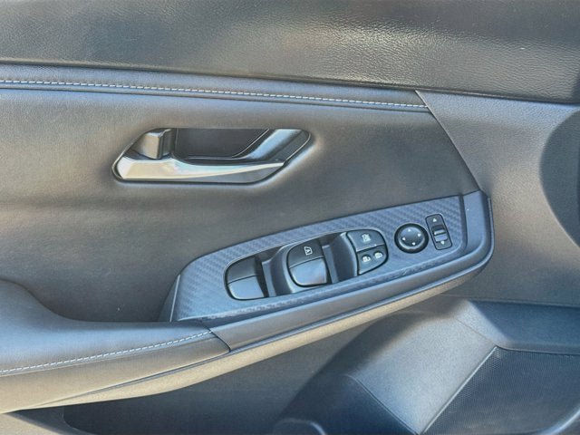 Certified 2024 Nissan Sentra SV FWD image 15
