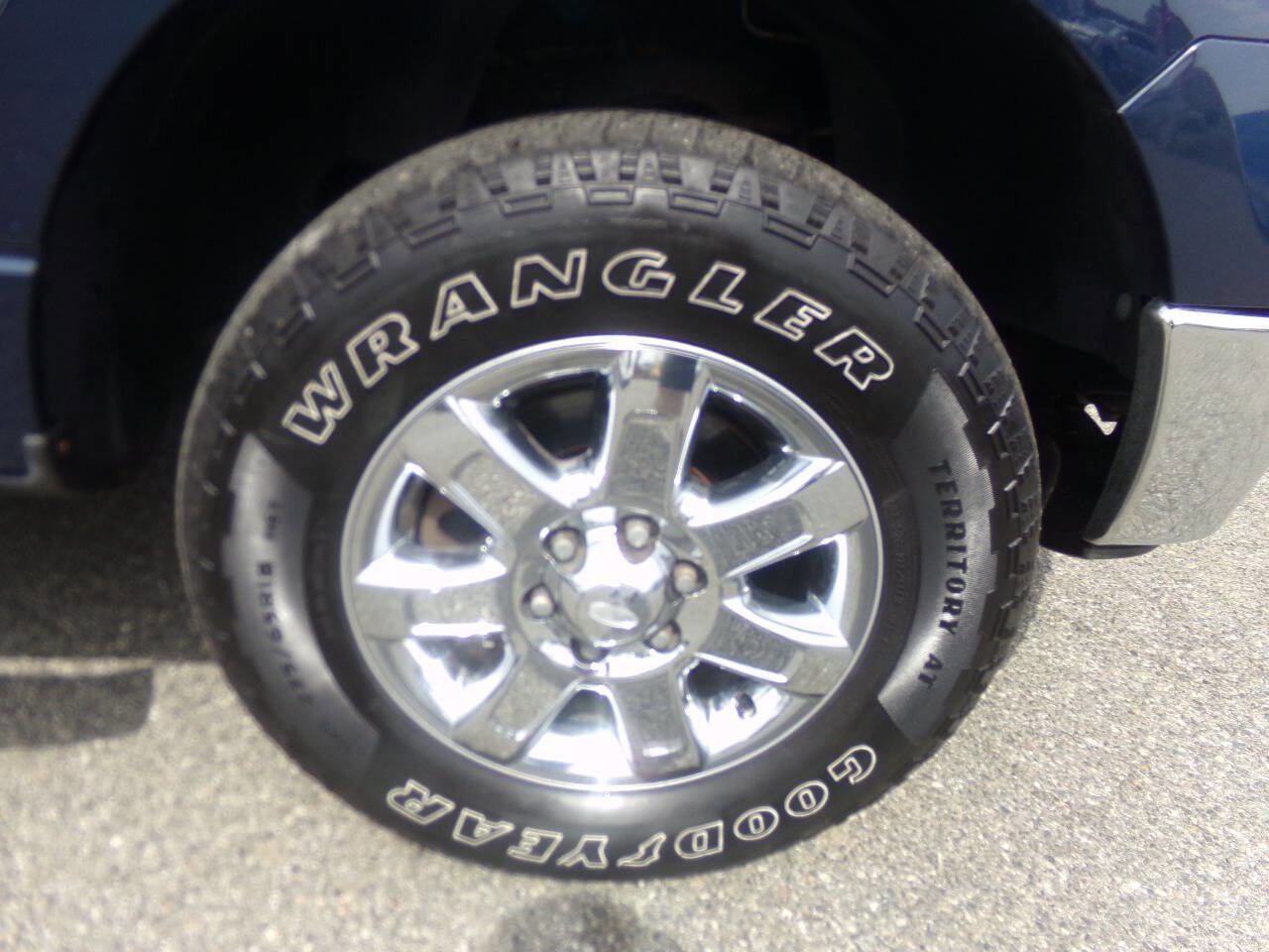 Used 2013 Ford F150 XLT w/ Luxury Equipment Group AWD/4WD image 20