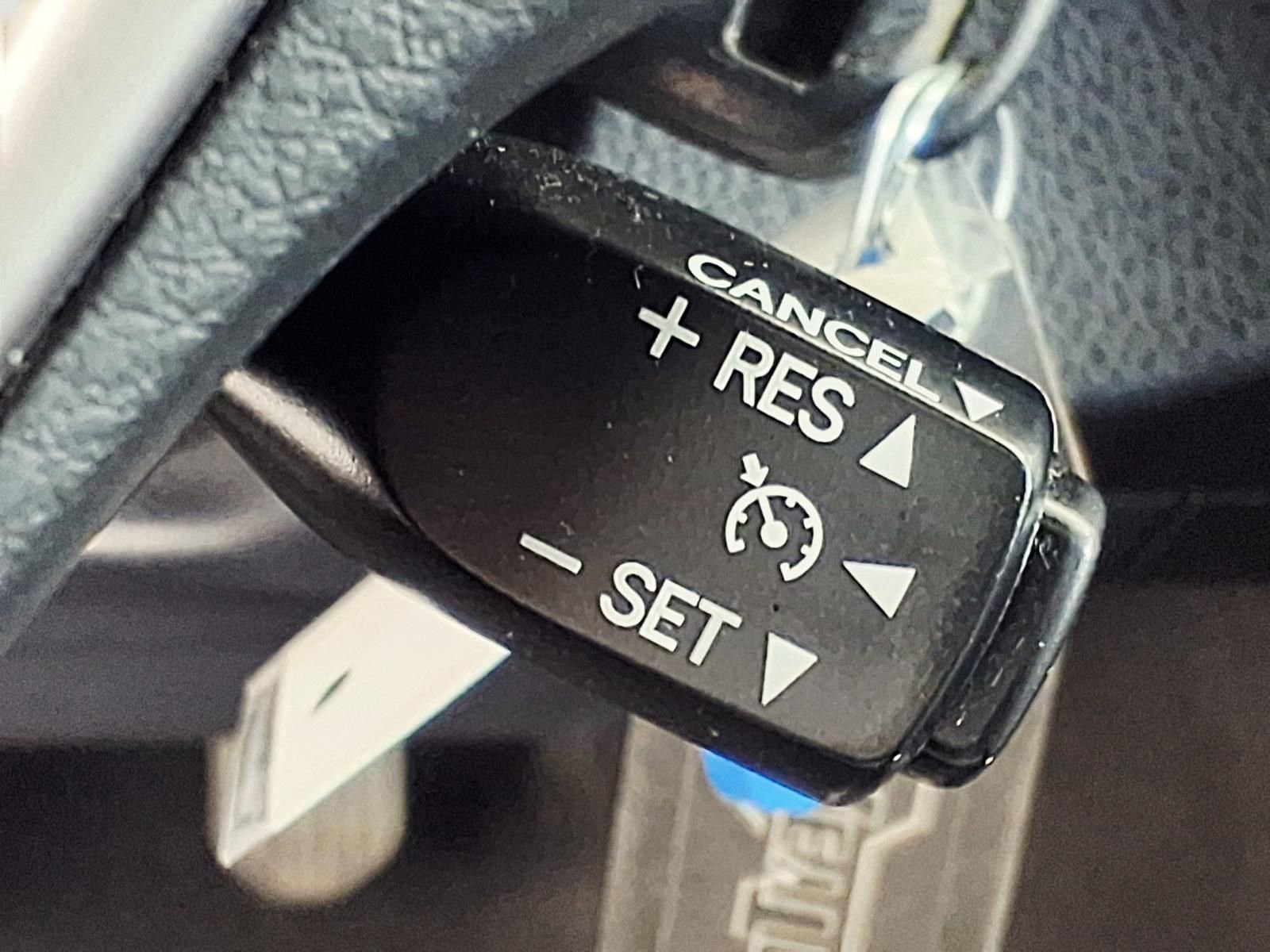 Used 2016 Toyota Corolla LE FWD image 18