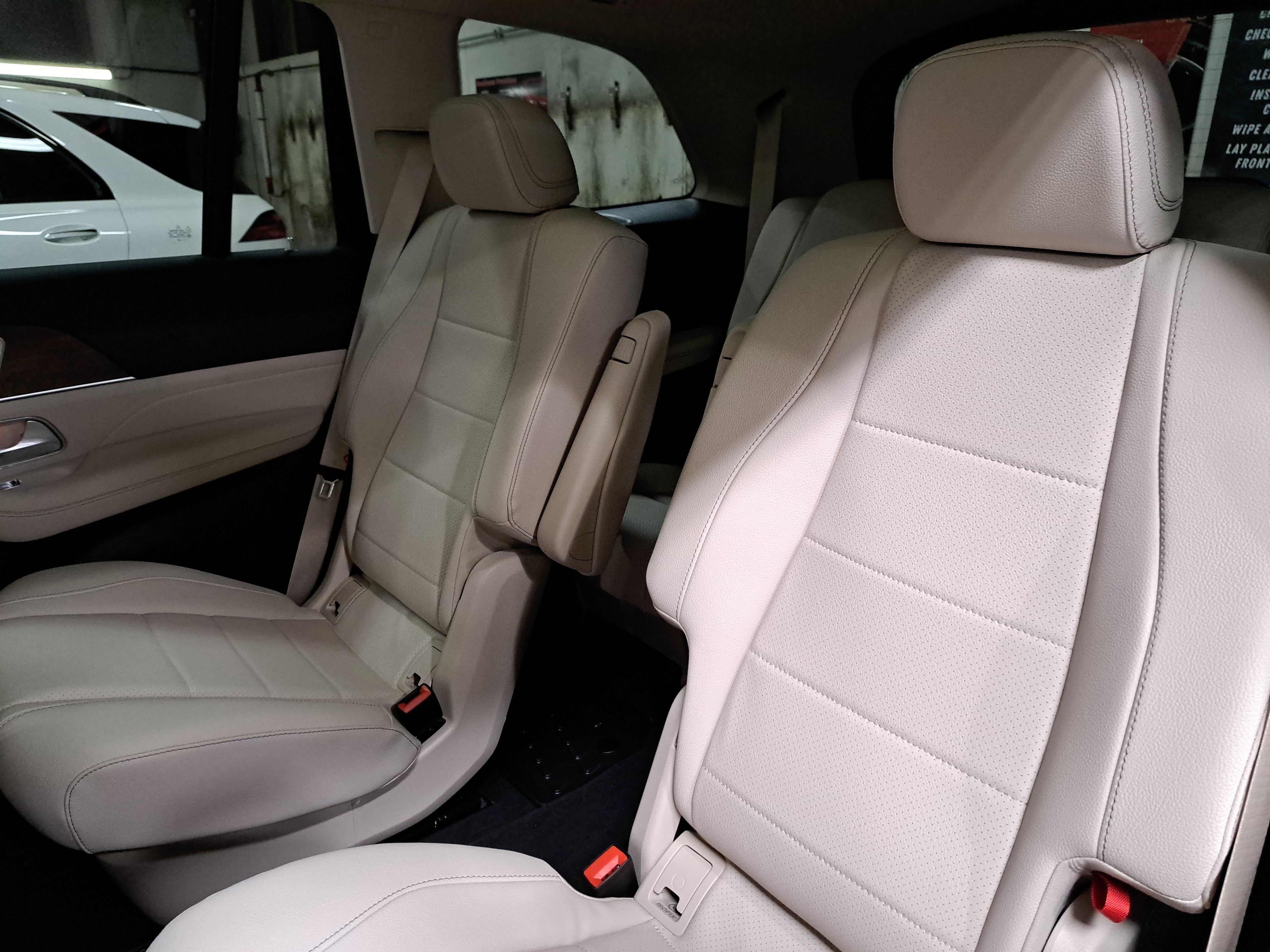 New 2026 Mercedes-Benz GLS 450 4MATIC image 16