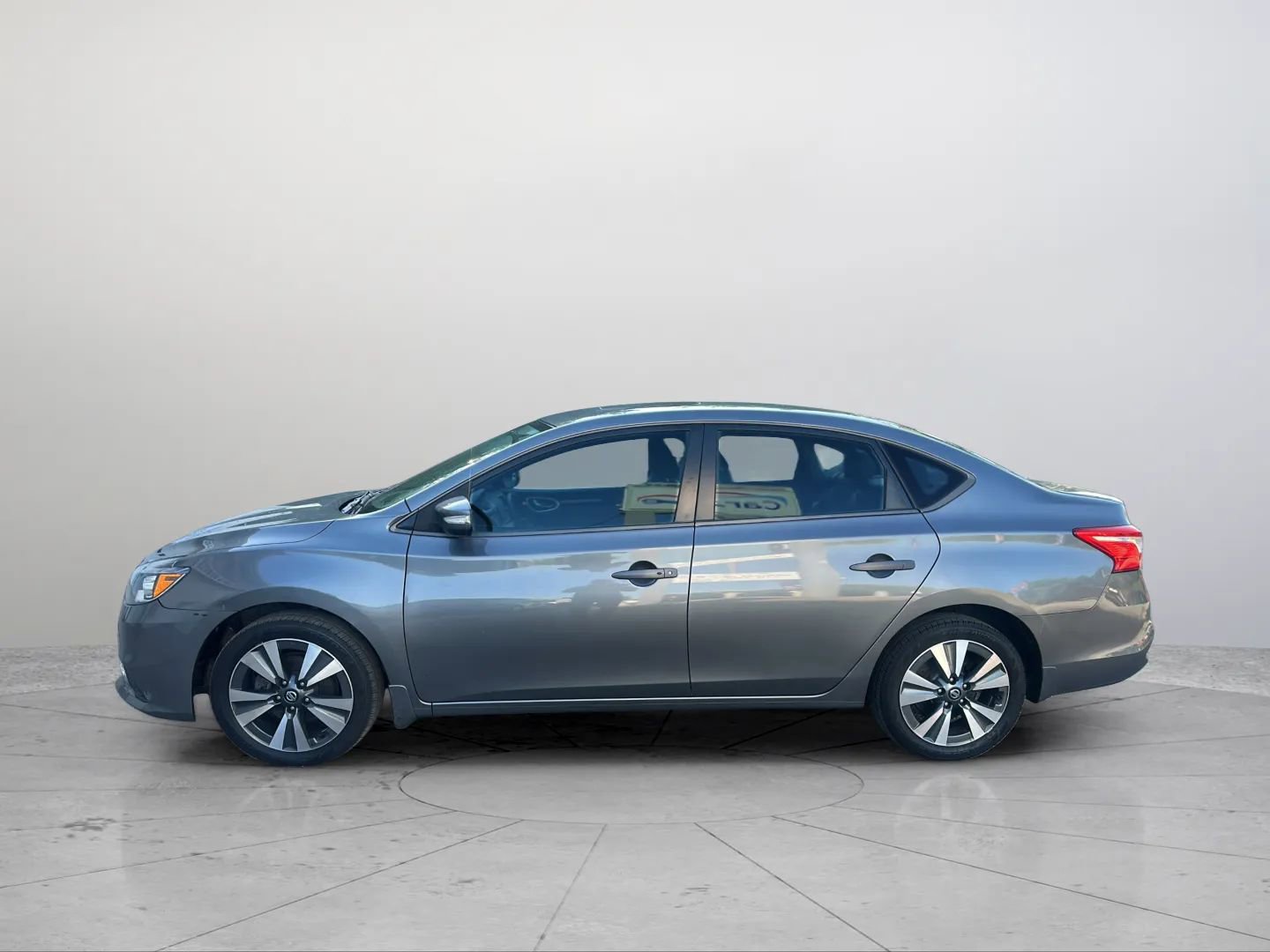 Used 2019 Nissan Sentra SL FWD image 10