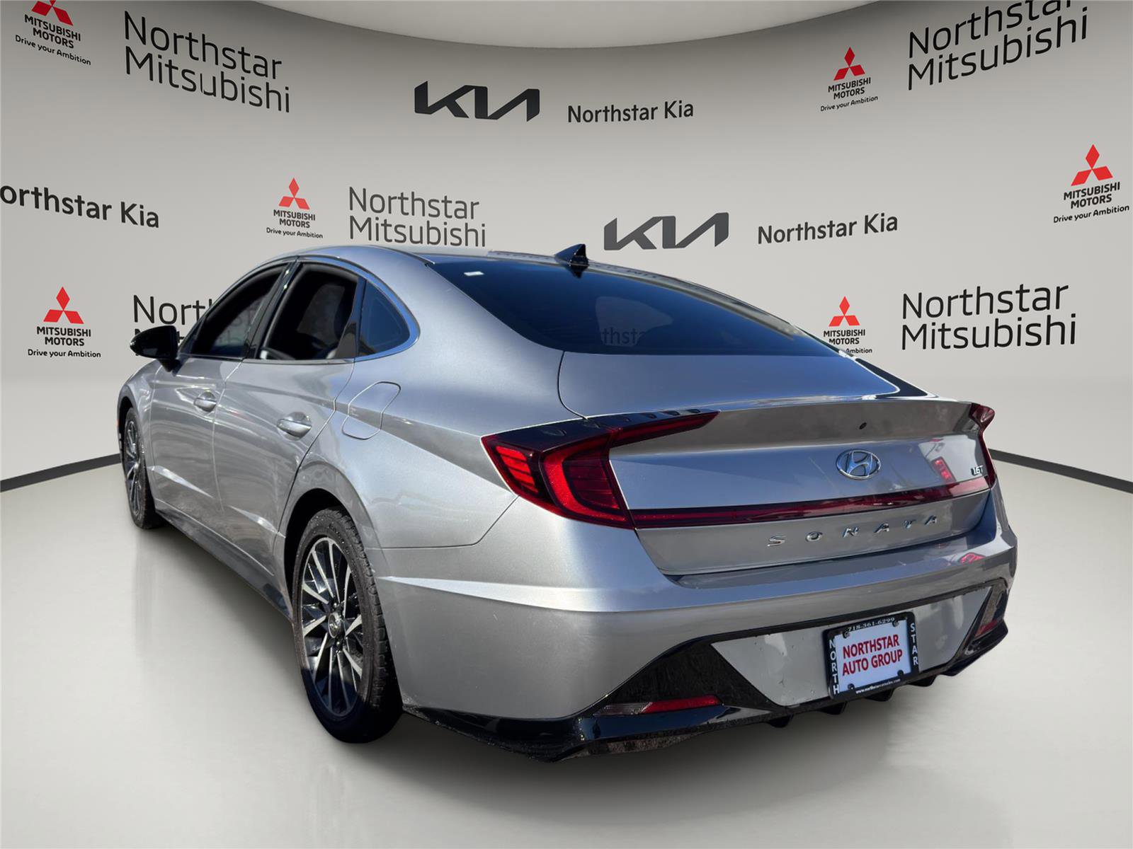 Used 2020 Hyundai Sonata SEL Plus image 2