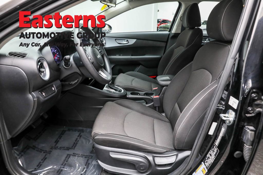 Used 2023 Kia Forte LXS image 14