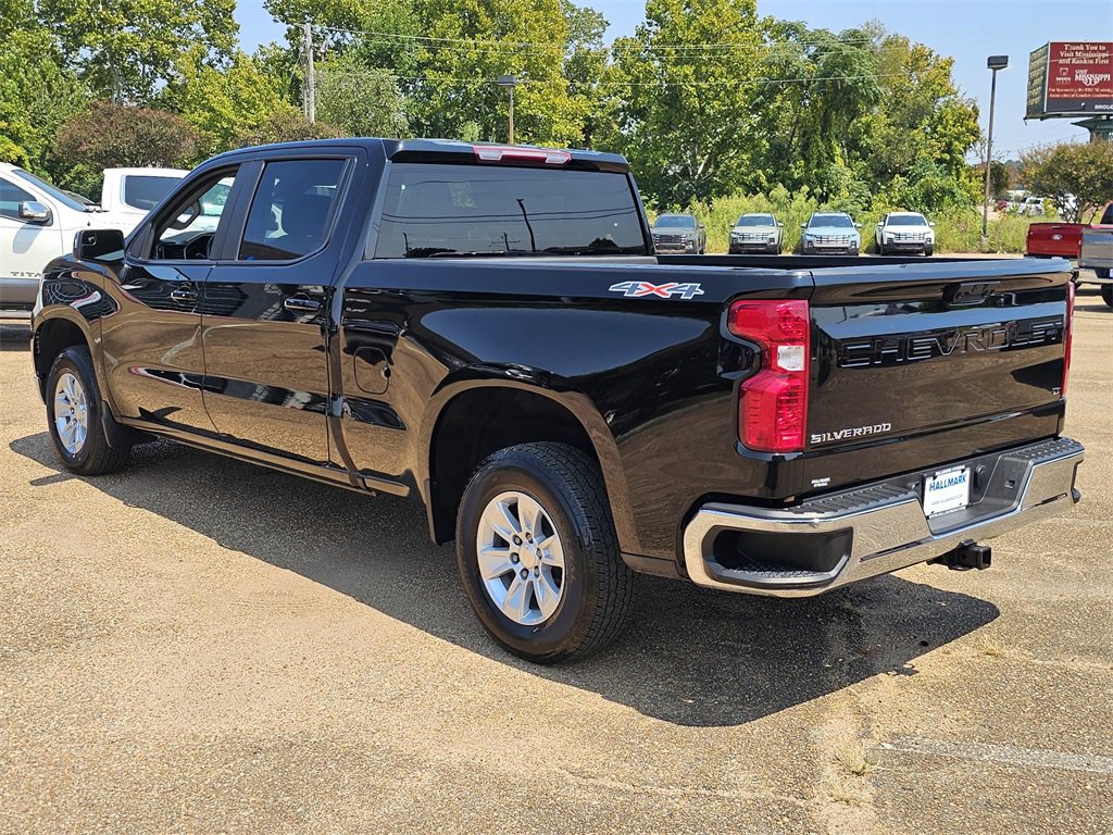 Used 2023 Chevrolet Silverado 1500 LT w/ Protection Package image 6