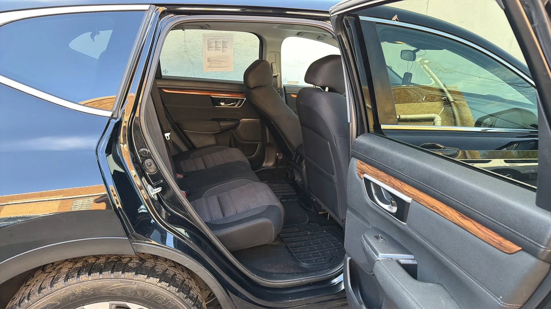Used 2019 Honda CR-V EX image 26