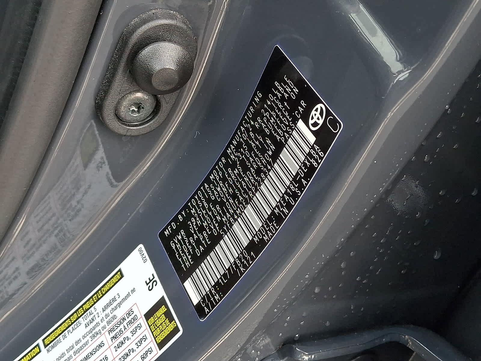 Used 2024 Toyota Corolla LE FWD image 30