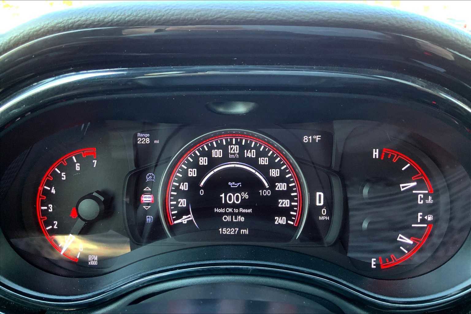 Used 2024 Dodge Durango SXT w/ 3rd Row Seating Group image 47