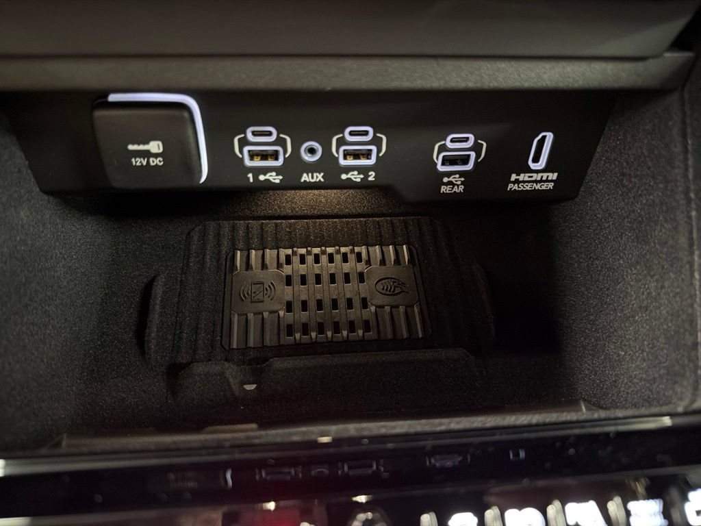 New 2026 Jeep Grand Wagoneer Summit AWD/4WD image 28