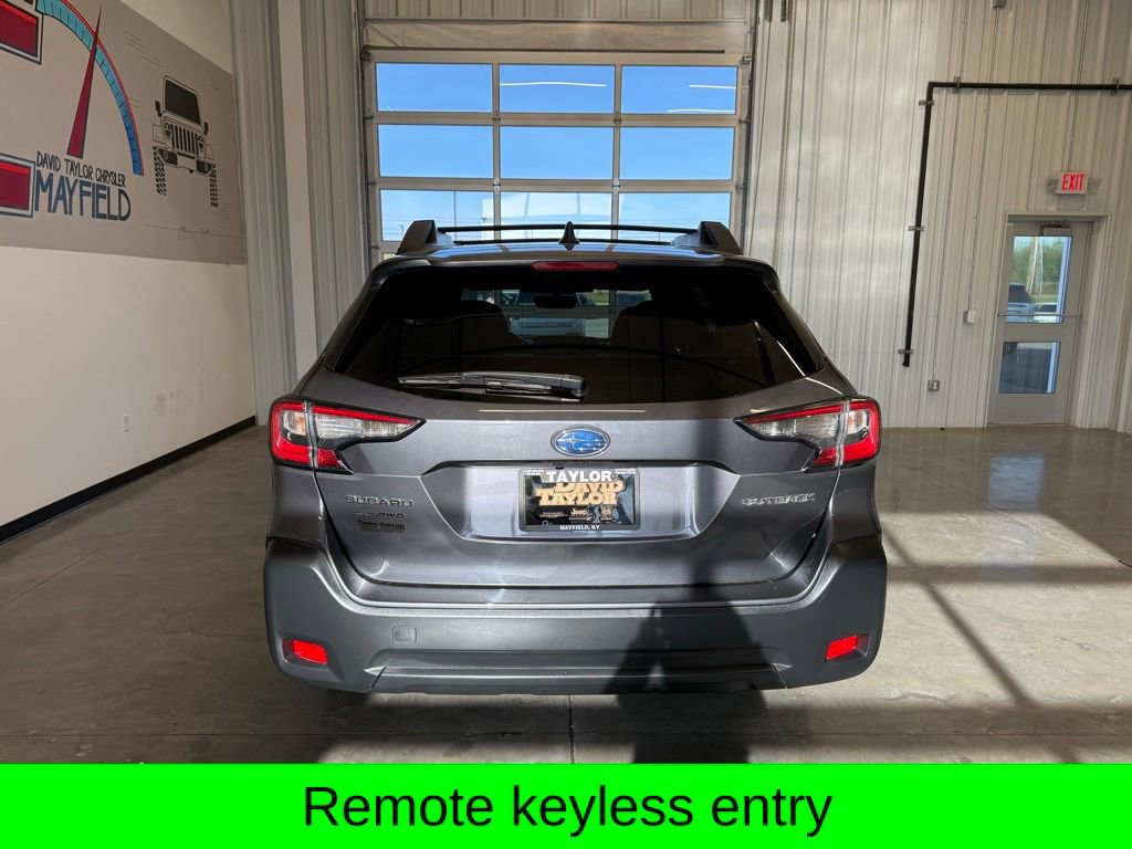 Used 2024 Subaru Outback Premium image 4