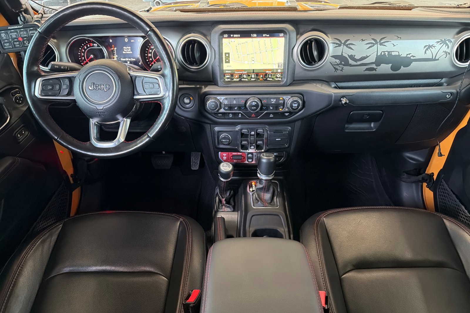 Used 2021 Jeep Gladiator Rubicon AWD/4WD image 12