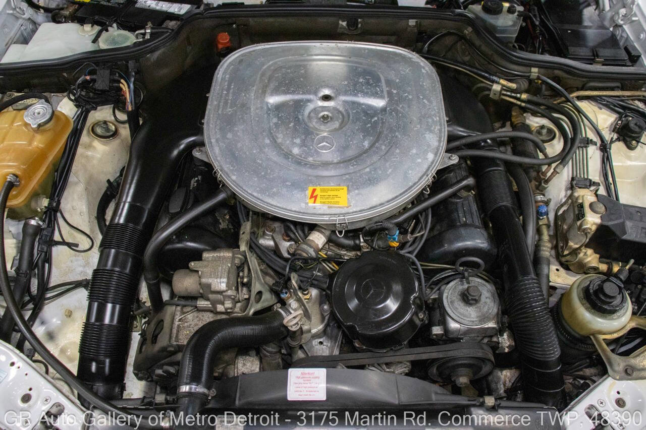 Used 1991 Mercedes-Benz 560 SEL 560 SEL 4dr Sedan image 19