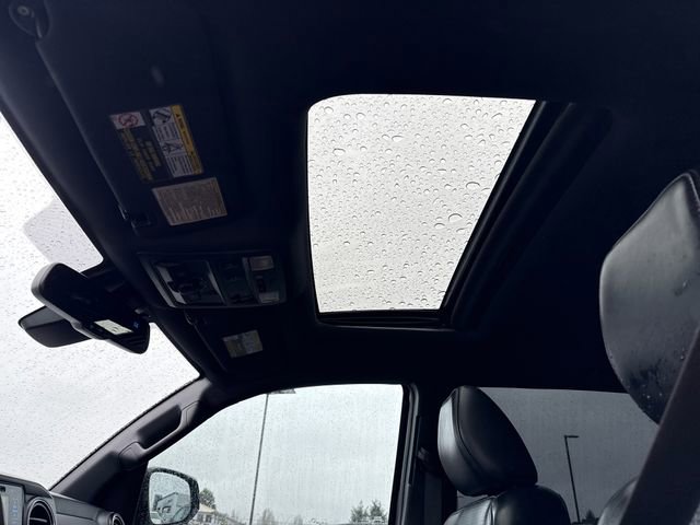 Used 2018 Toyota Tacoma TRD Off-Road image 28