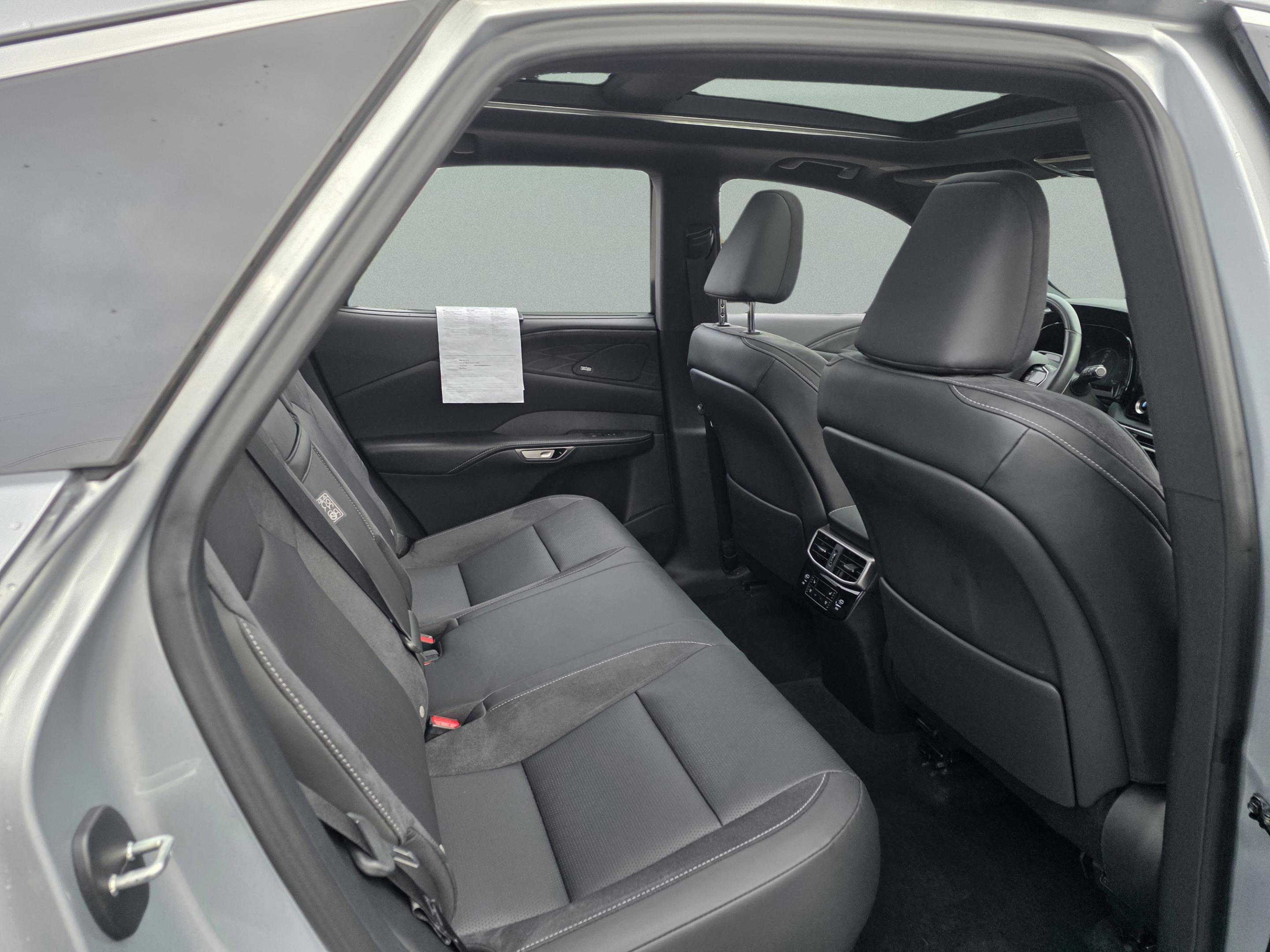 Certified 2024 Lexus RX 350 image 24