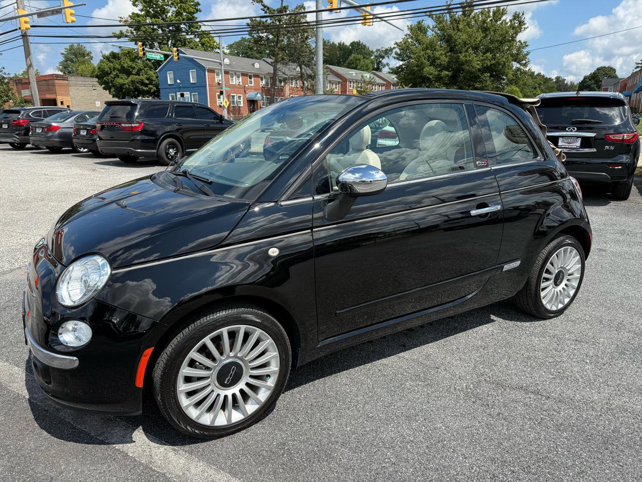 Used 2017 FIAT 500 Lounge image 5