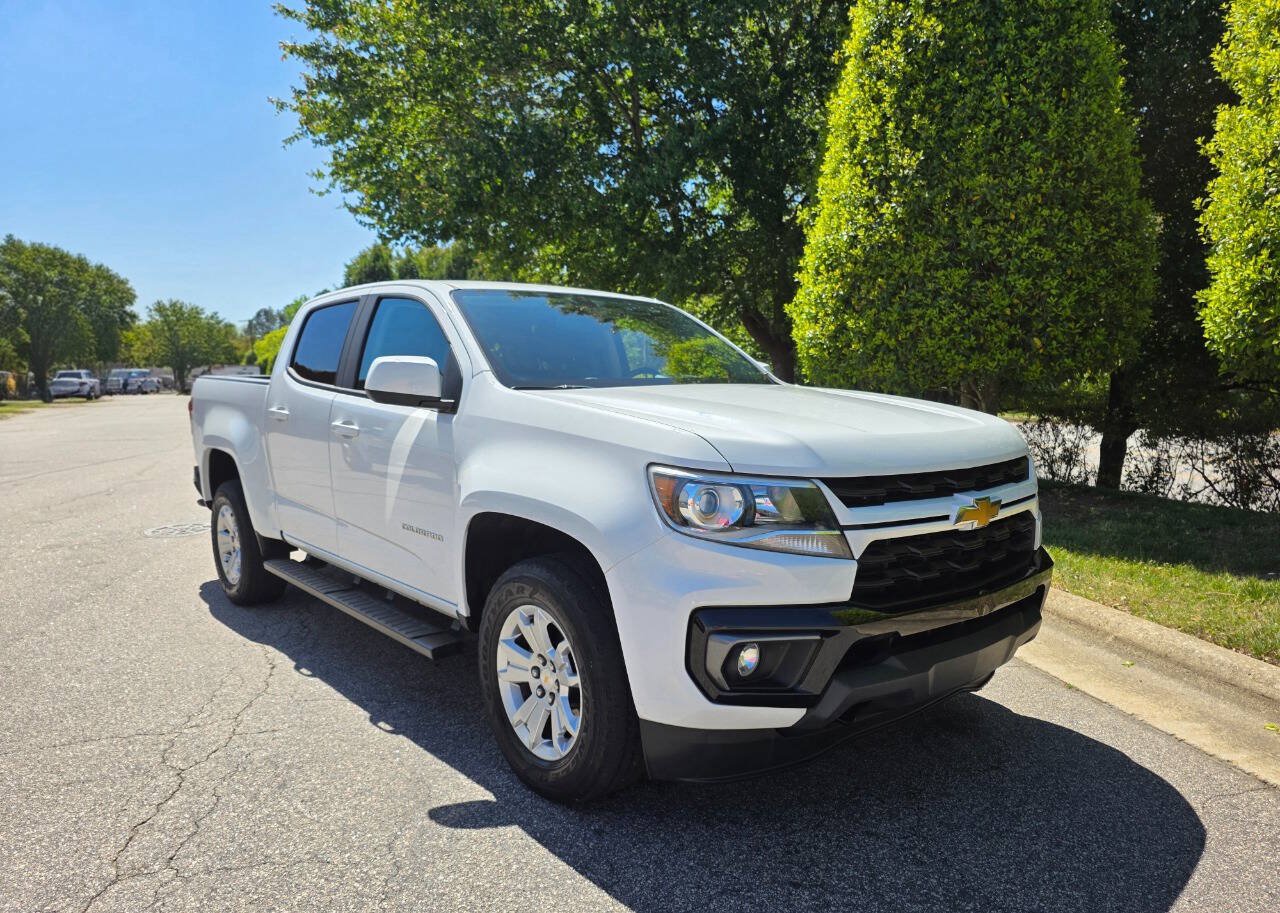 Used 2021 Chevrolet Colorado LT w/ LT Convenience Package AWD/4WD image 8