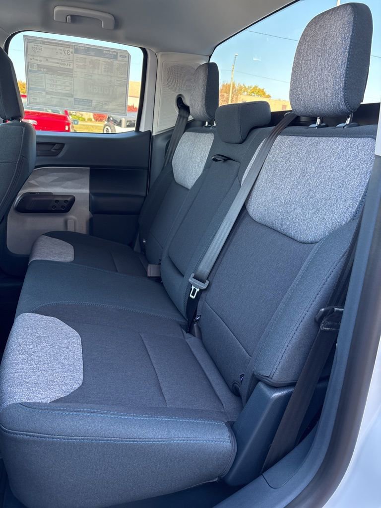 New 2025 Ford Maverick XLT image 30