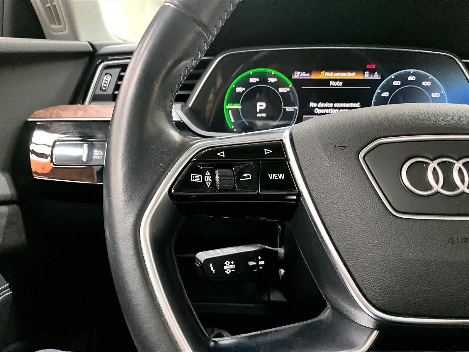 Used 2019 Audi e-tron Prestige w/ Prestige Package AWD/4WD image 22
